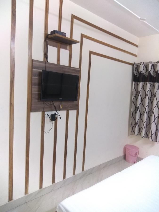 Hotel Palace Hoshiarpur Exterior foto